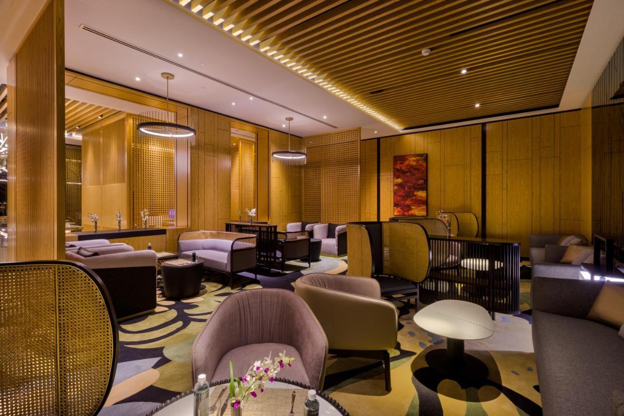 Hotel M &